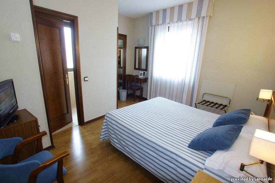 Hotel Condes
