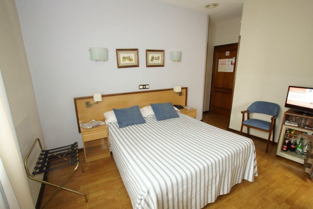 Hotel Condes